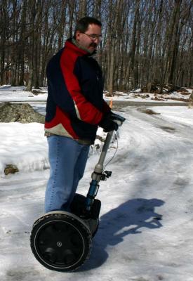 u41/lowertech/medium/26502133.Segway6.jpg