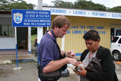 changing money at Nicaragua - Honduras border