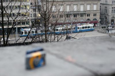 u41/mngatorguy/medium/26815199.zurichtram2.jpg