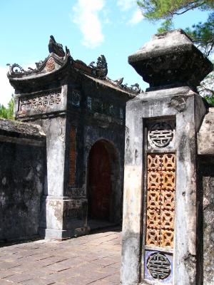 Kien Phucs Tomb