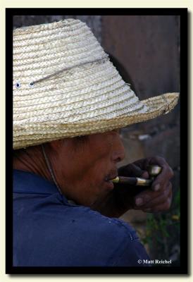 Pipe Smoker, Great Wall
