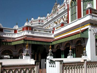 Inner entrance court of Chettinad Palace 