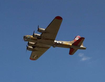 B-17 departing DuPage County, IL airport