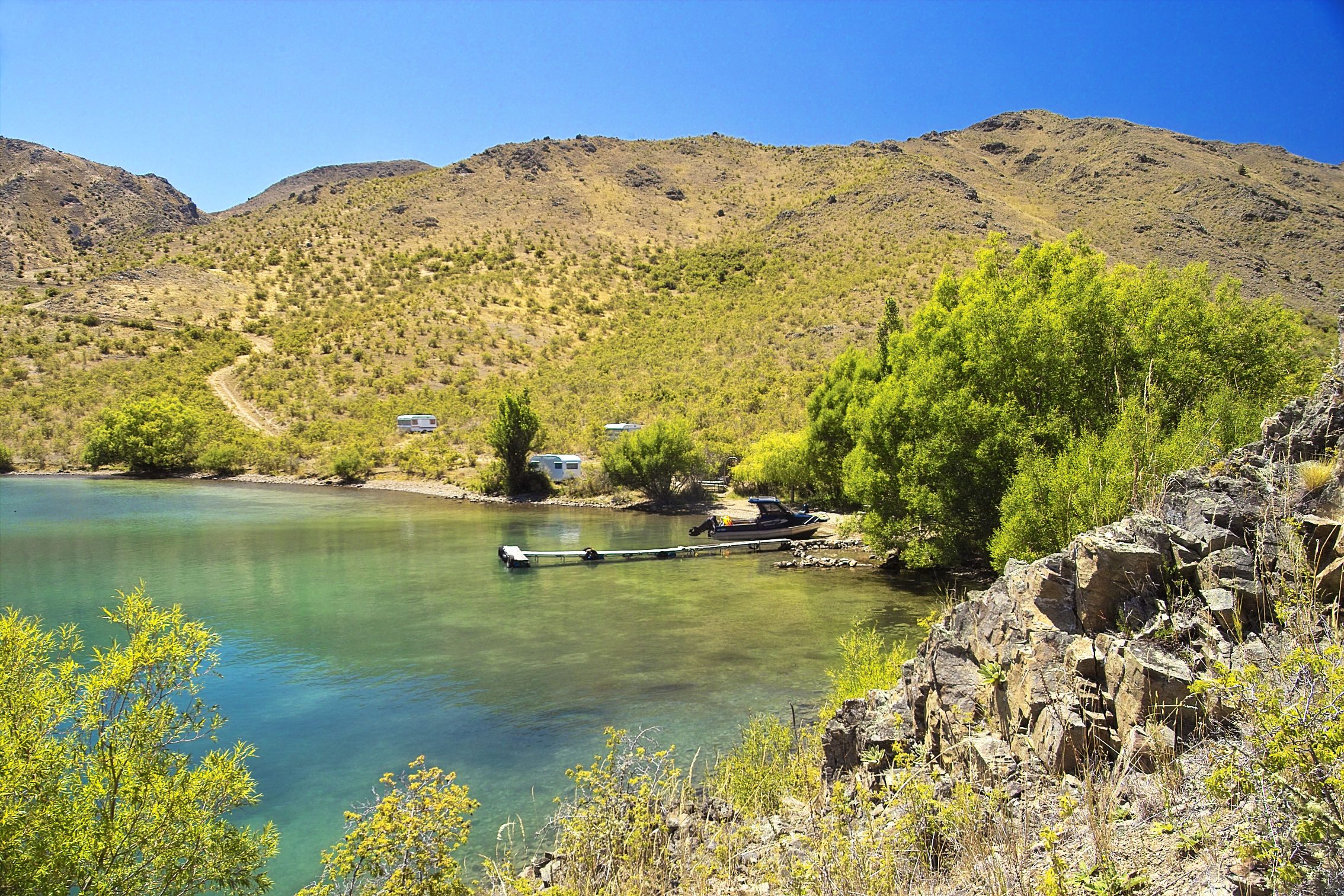 Small remote bay on Lake Benmore