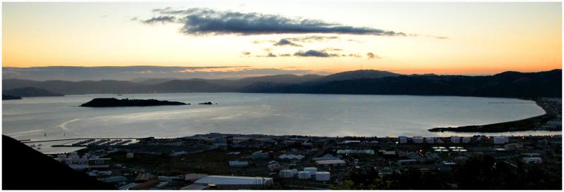 13 March 04 - Wellington Harbour after Sunset