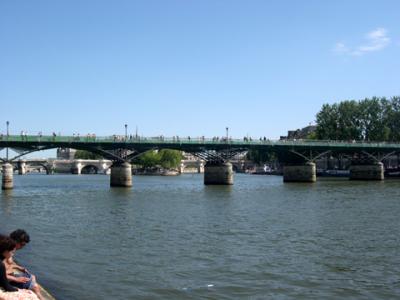 May 2003 - The Seine  and Arts Bridge