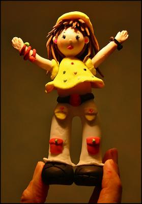 09.02.2005 ... Biscuit doll !!!!