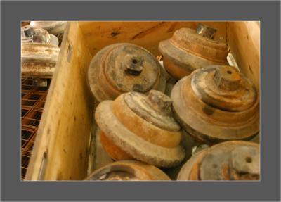 Drilling heads.