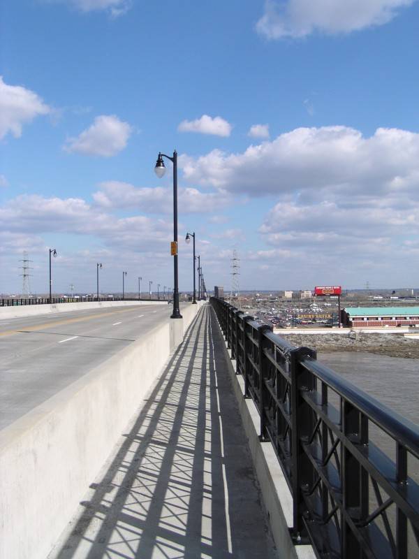 Eads bridge walkway