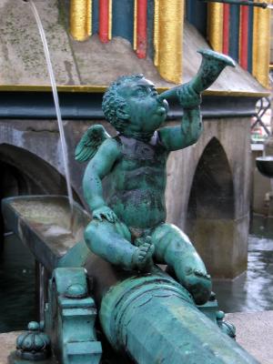 Nuernberg, Schöner Brunnen, detail