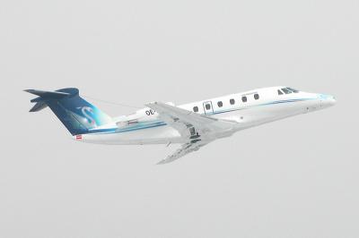 OE-GLS Tyrolean Jet Service