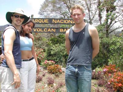u41/trescott/medium/33506443.VolcanoBaru.jpg