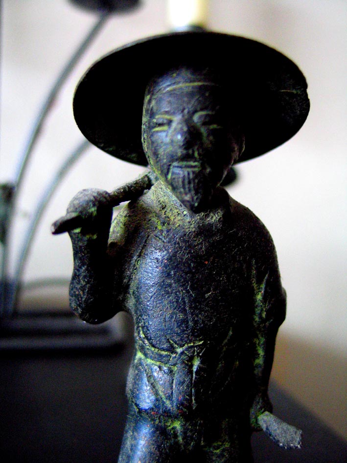 Vietnam statue.jpg