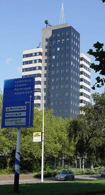 Escherlike skyscraper