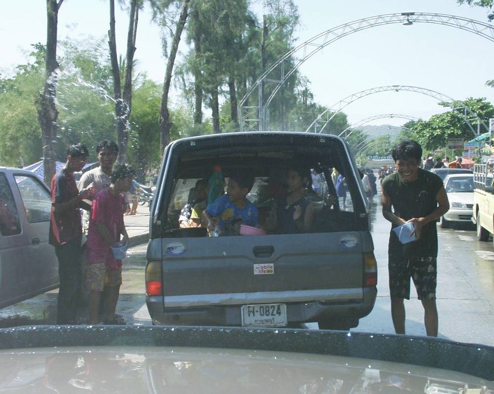 Kan Songkran 2003