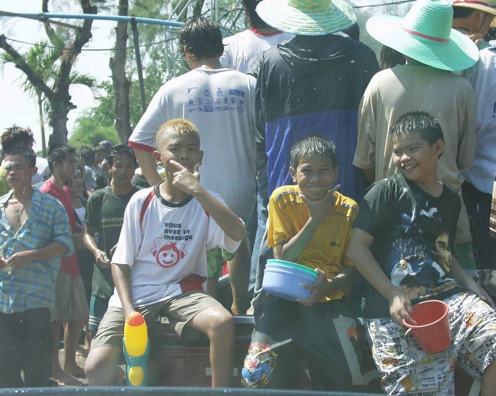 Kan Songkran 2003