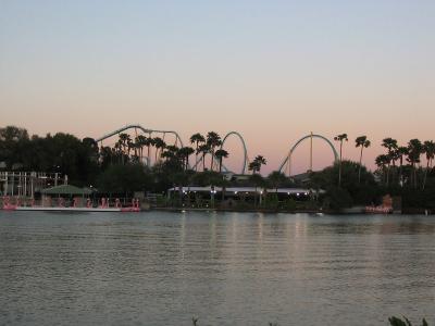 Desktop theme: Where amusement and nature merge, Sea World, Orlando, FL 