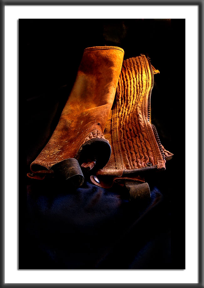 25.03.2004<br>Half Chaps