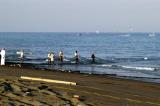 Fishermen on the beach north of Fujairah