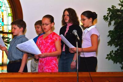 Children Singing on Palm Sunday 2004