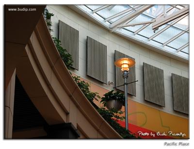 u42/budip/medium/27321271.PacificPlace.jpg