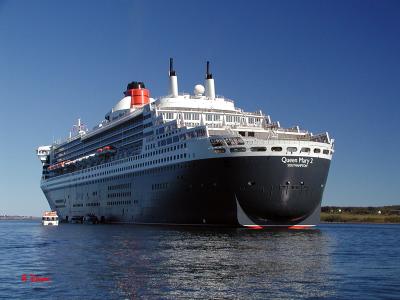 Queen Mary 2 