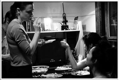 Gestures:  DSC_2062_web.jpg
