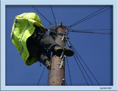 March 22 2004: The Woking-a Lineman