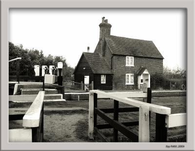 March 31 2004: Lock Keeper's Cottage