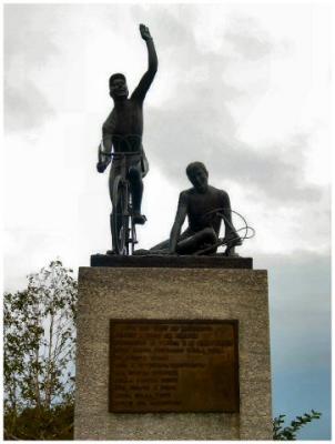 monument for bikers without motor