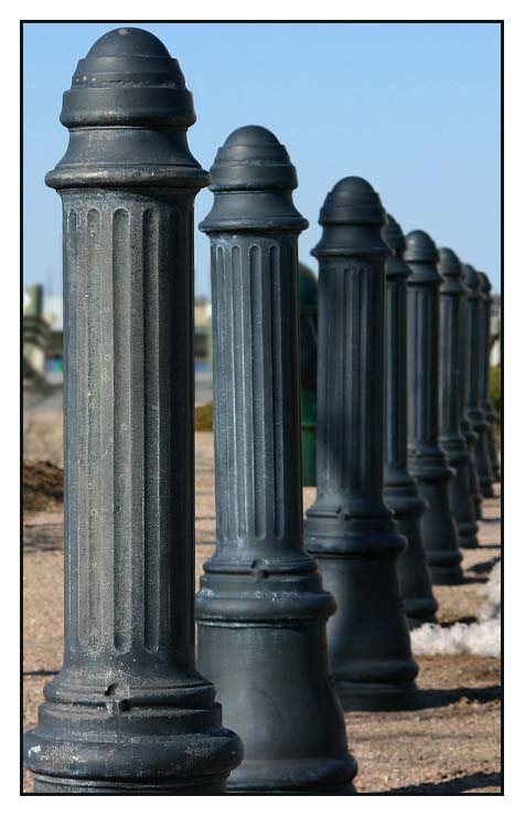 <b>Sentinels</b>*<br><FONT size=2>by georgiabyte</FONT>
