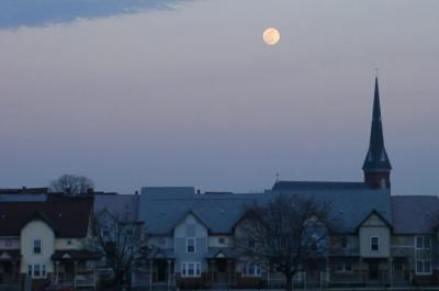 Night falls over Holyoke *