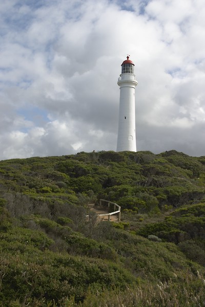 0511 lighthouse along great ocean road.jpg