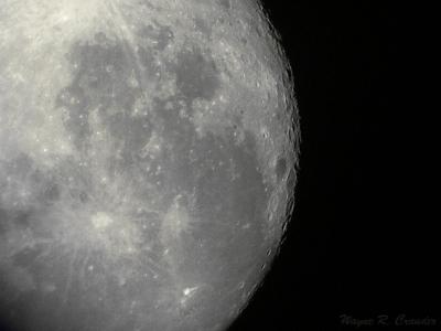 Moon 08 4-4-04.jpg