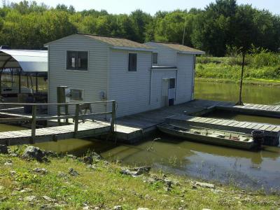Floating House.jpg