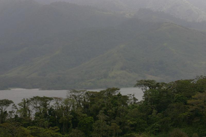 Lake Arenal lookout.jpg