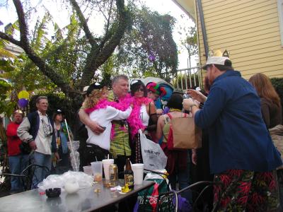u42/don_may/medium/39780649.2005mardigras089.jpg