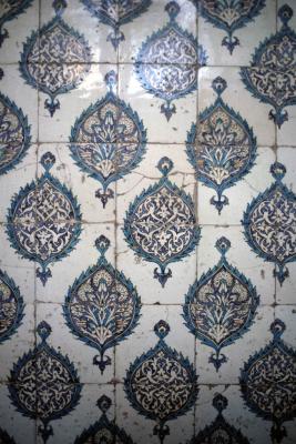 u42/dosseman/medium/39720163.Harem06.jpg