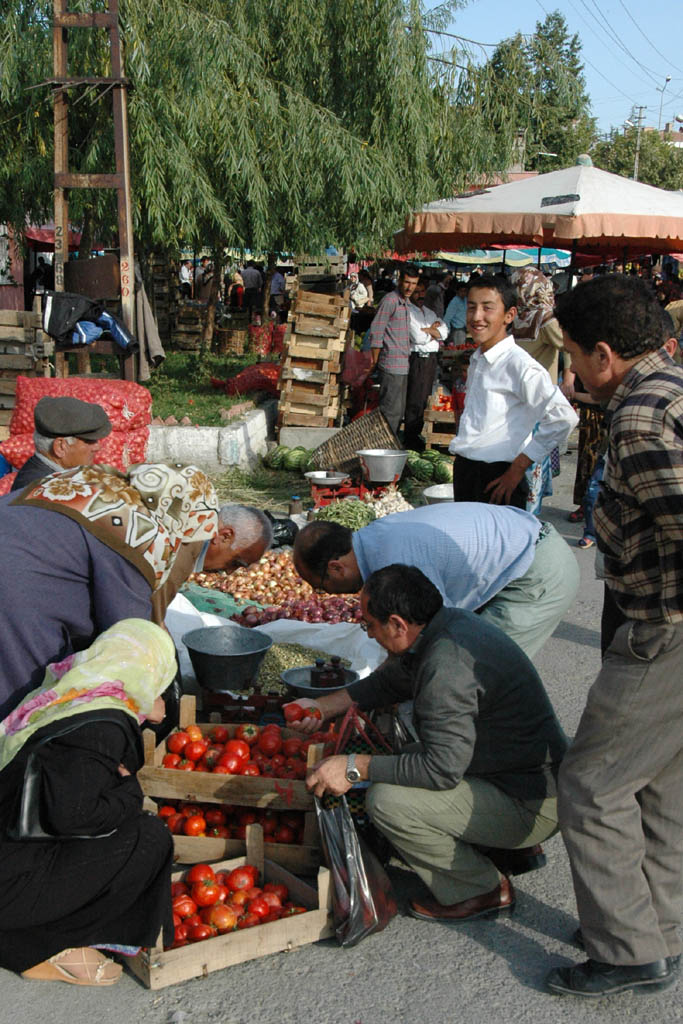 Corum market scene