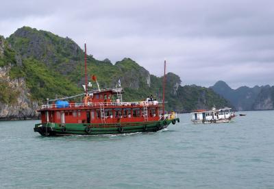 tourist boat