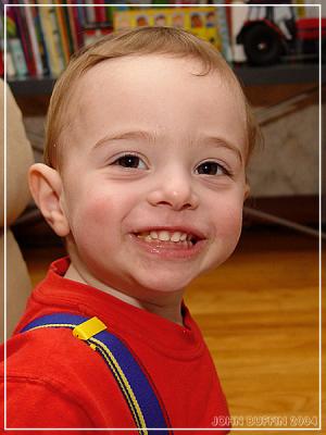 Cheezy smile for daddy!