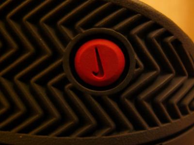 u42/fz10group/medium/39665805.Swoosh.jpg