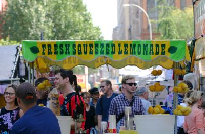 September 2004 Fair - Fresh Lemonade Entrance at University Place