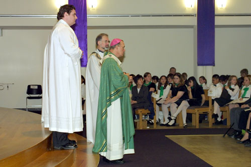 Mass4Peace028_RT8.jpg