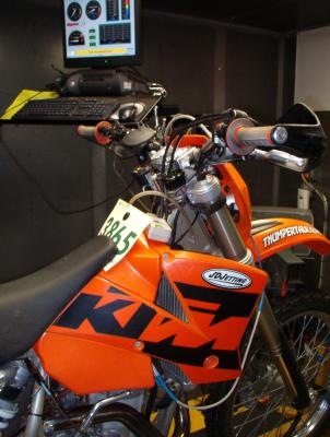 450EXC with Bar Mounted Exhaust Meters