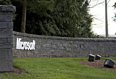u42/jimtravis/medium/40601265.Microsoftwall.jpg