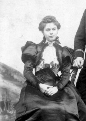 Blanche Froment  19 ans (1896)