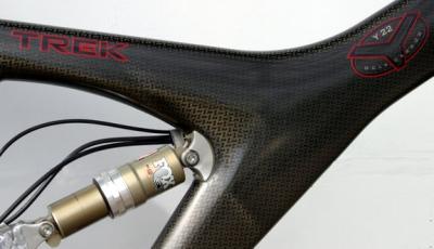 1996 Trek Y-22 carbon fiber frame.  It's a dual suspension mountain bike.