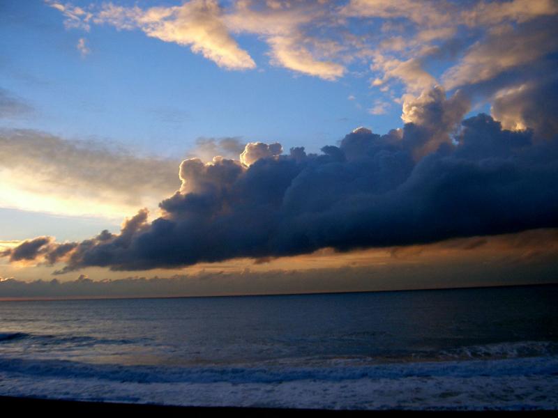 sea clouds - montara ca