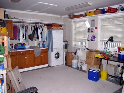 garage/laundry